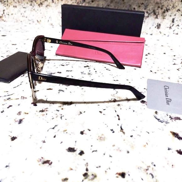Dior woman sunglasses sideral 1 new made in Italy authentic - Classic Fashion DealsDior woman sunglasses sideral 1 new made in Italy authenticSunglassesDiorClassic Fashion DealsDior woman sunglasses sideral 1 new made in Italy authentic