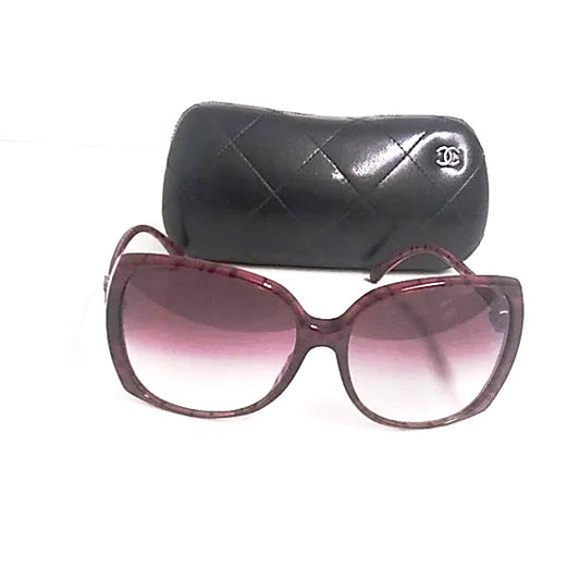 Chanel sunglasses 5216 c.1306/3P red burgundy authentic made in Italy - Classic Fashion DealsChanel sunglasses 5216 c.1306/3P red burgundy authentic made in ItalySunglassesCHANELClassic Fashion DealsChanel sunglasses 5216 c.1306/3P red burgundy authentic made in Italy
