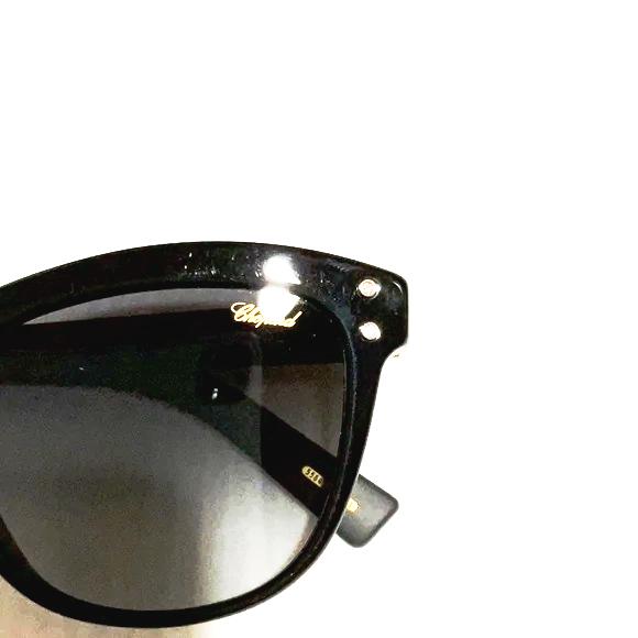 Chopard woman’s sunglasses sch 214s made in Italy - Classic Fashion DealsChopard woman’s sunglasses sch 214s made in ItalyChopardClassic Fashion DealsChopard woman’s sunglasses sch 214s made in Italy