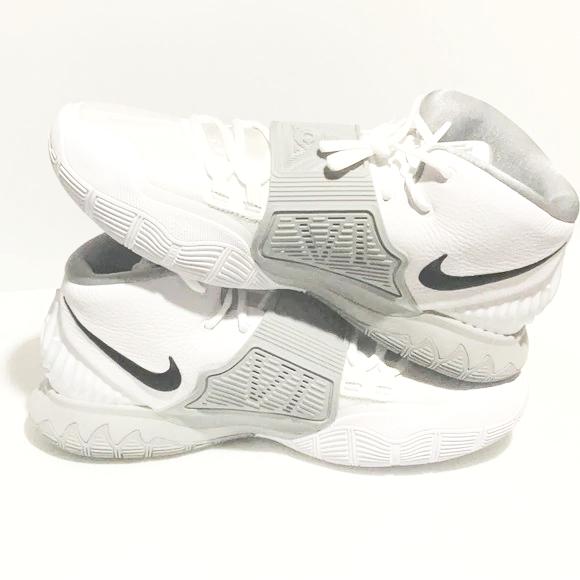 Nike Men’s Kyrie 6 tb promo basketball shoes size 13.5 US - Classic Fashion DealsNike Men’s Kyrie 6 tb promo basketball shoes size 13.5 USclassic*fashion*dealsClassic Fashion Deals