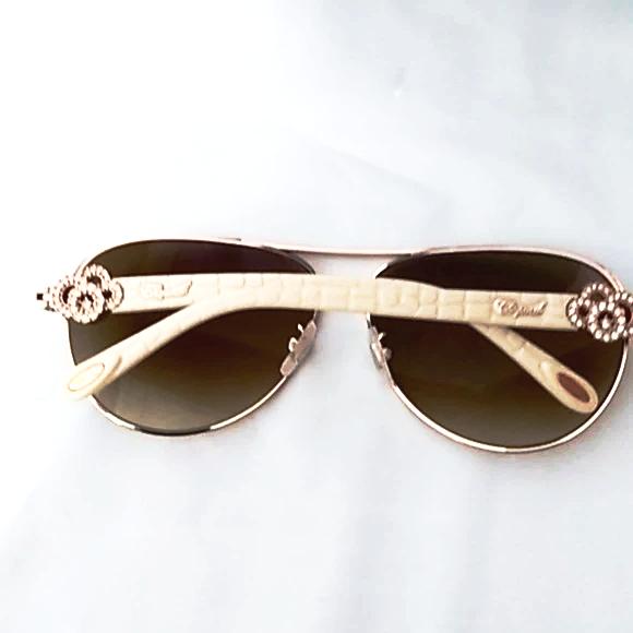 Woman chopard sunglasses schc26s new authentic made in Italy - Classic Fashion DealsWoman chopard sunglasses schc26s new authentic made in ItalySunglassesChopardClassic Fashion DealsWoman chopard sunglasses schc26s new authentic made in Italy