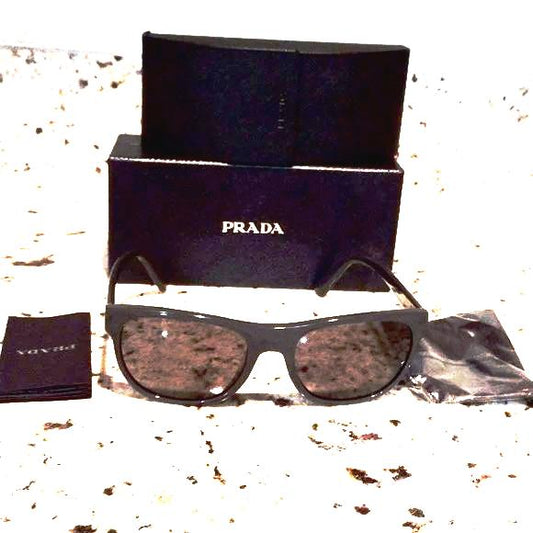 Prada men's polarized sunglasses spr 04xs made in Italy - Classic Fashion DealsPrada men's polarized sunglasses spr 04xs made in ItalyPradaClassic Fashion DealsPrada polarized sunglasses spr 04xs made in Italy