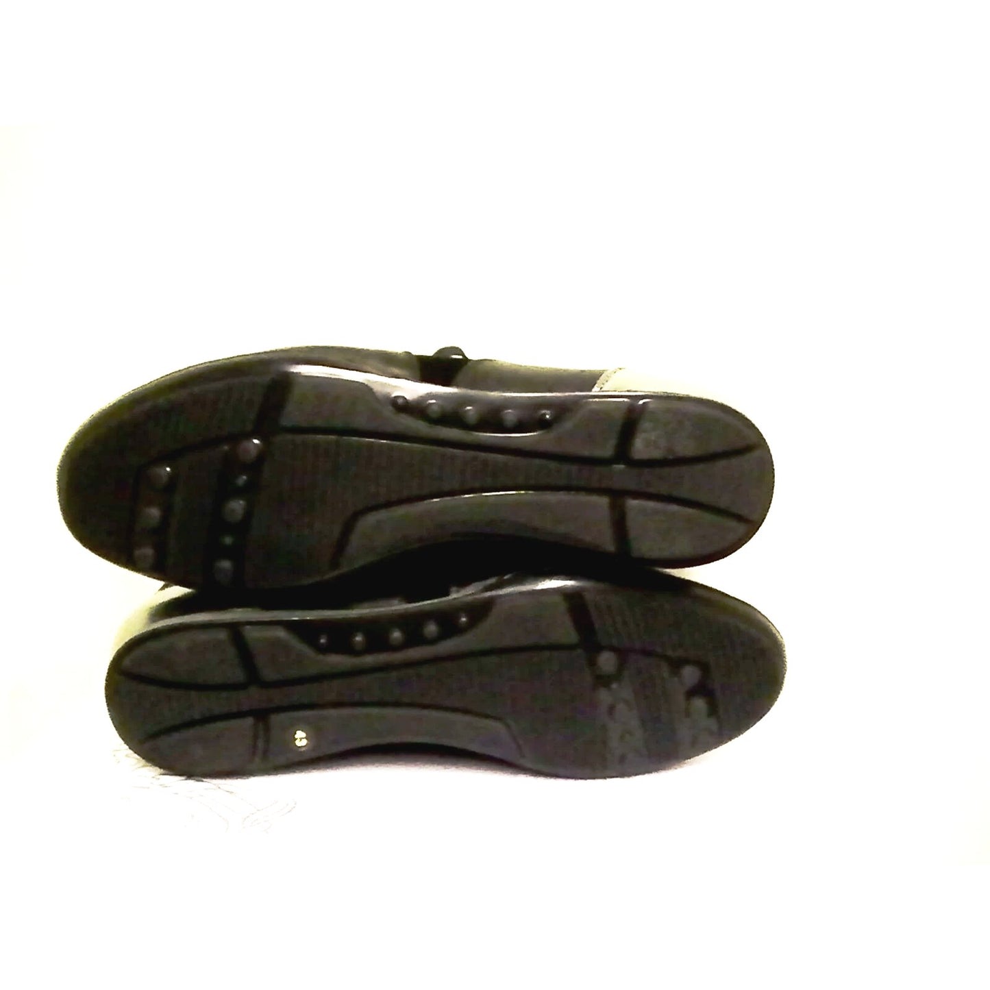 Versace mens shoes collection casual High size 39 euro new with box - Classic Fashion DealsVersace mens shoes collection casual High size 39 euro new with boxVersace CollectionClassic Fashion DealsVersace mens shoes collection casual High size 39 euro new with box