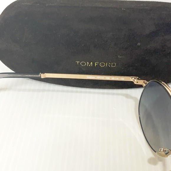 Tom ford men sunglasses tf 143 28B grey lenses made in Italy - Classic Fashion DealsTom ford men sunglasses tf 143 28B grey lenses made in ItalyTom FordClassic Fashion Deals