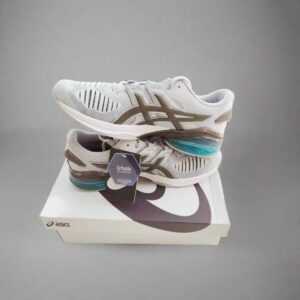 Gel Quantum Infinity Jin running shoes Size 10.5 men Authentic