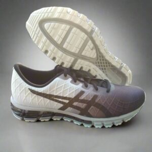 Gel Quantum 180 8 woman shoes Black White