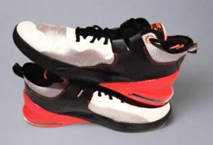 Nike air max impact basketball shoes size 12 us men