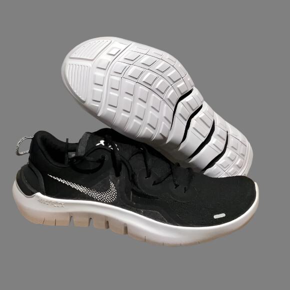 Flex 2021 size 11 men running shoes