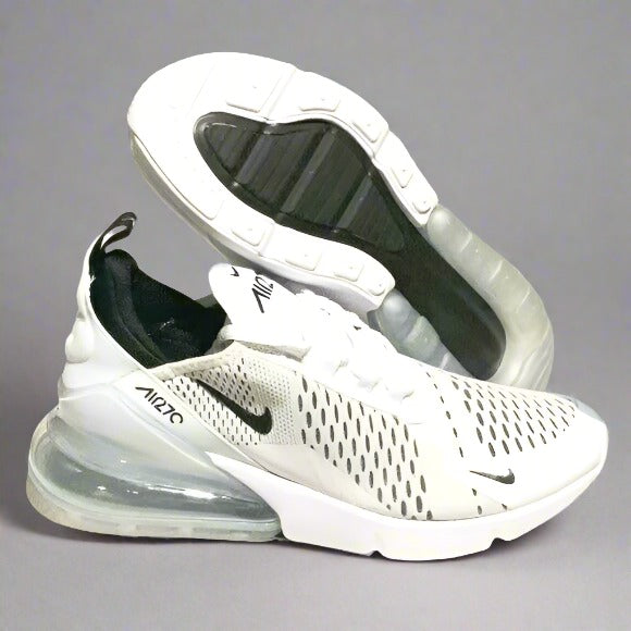 Woman air max 270 Nike black, white running shoes size 11