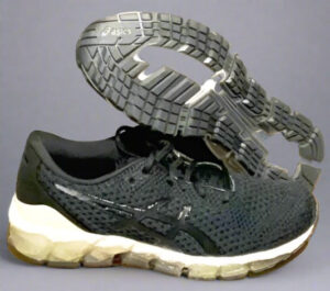 Asics knit size 9 gel quantum woman running shoes Authentic