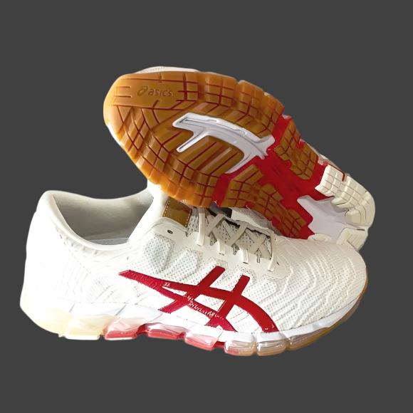 ASICS Women’s GEL-Quantum 360 5 – Size 9.5