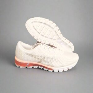 Asics Women’s 180 4 Size 10 gel quantum white New