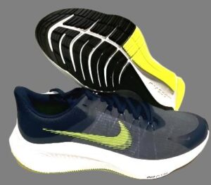 Nike zoom winflo 8 midnight runnin shoes size 9.5 men New