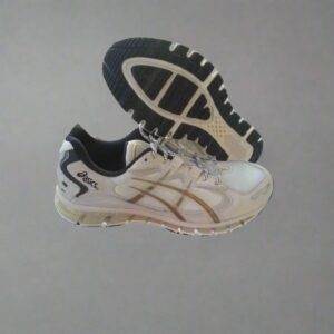 Asics gel Kayano 5 Size 8.5 Men running shoes Cream New