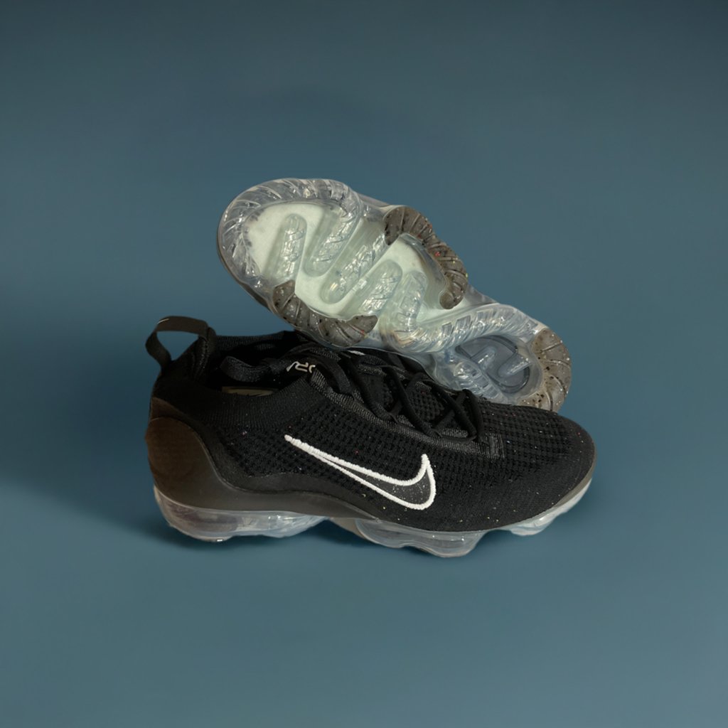 Women's Nike Vapormax 2021 Running Shoes – Size 9.5 US