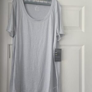 Nike Women’s Dri FIT T Shirt L Size Large New