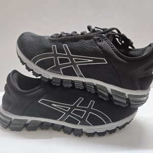 Men’s Asics gel quantum 180 3 size 8 New