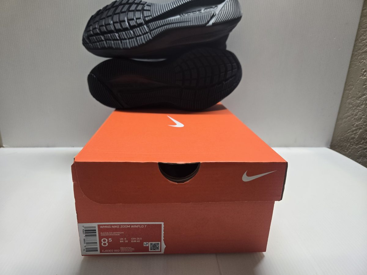 Nike zoom Winflo 7 Size 8.5 Women's running shoes New 7 Nike zoom Winflo 7 Size 8.5 Women's running shoes New - Image 5
