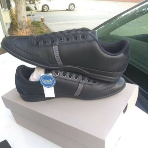 Lacoste Misano sport shoes 8.5 men casual black, grey New