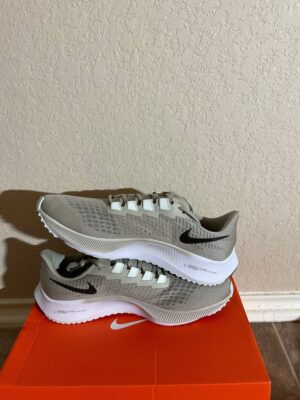 Air zoom Pegasus 37 running shoes size 12 Authentic