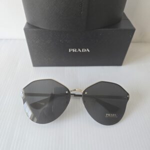Prada woman sunglasses spr64TS grey lenses