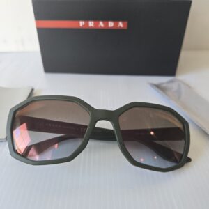 Prada woman sunglasses sps02v green frame made in Italy