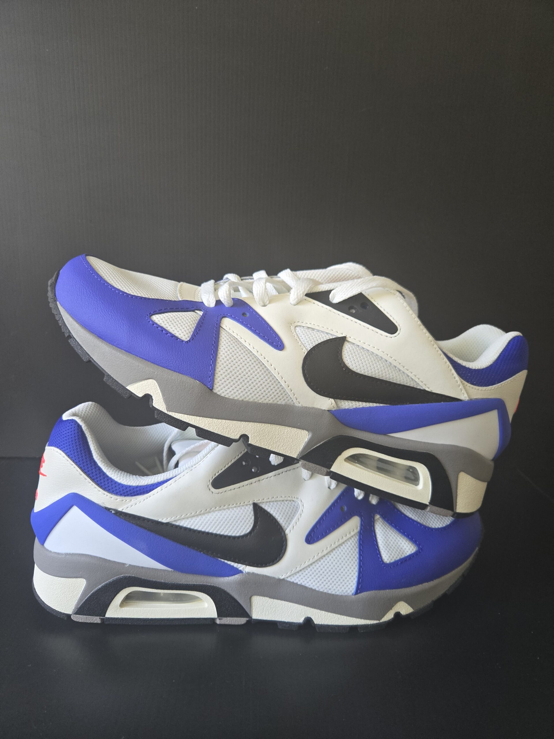 Nike air structure size 11