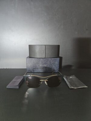 Prada sunglasses 21us woman cat eye New