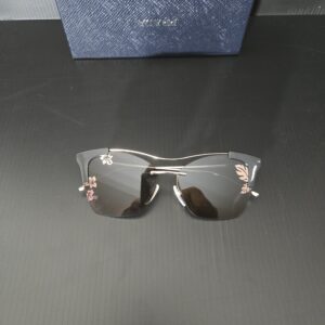 Prada sunglasses 21us woman cat eye