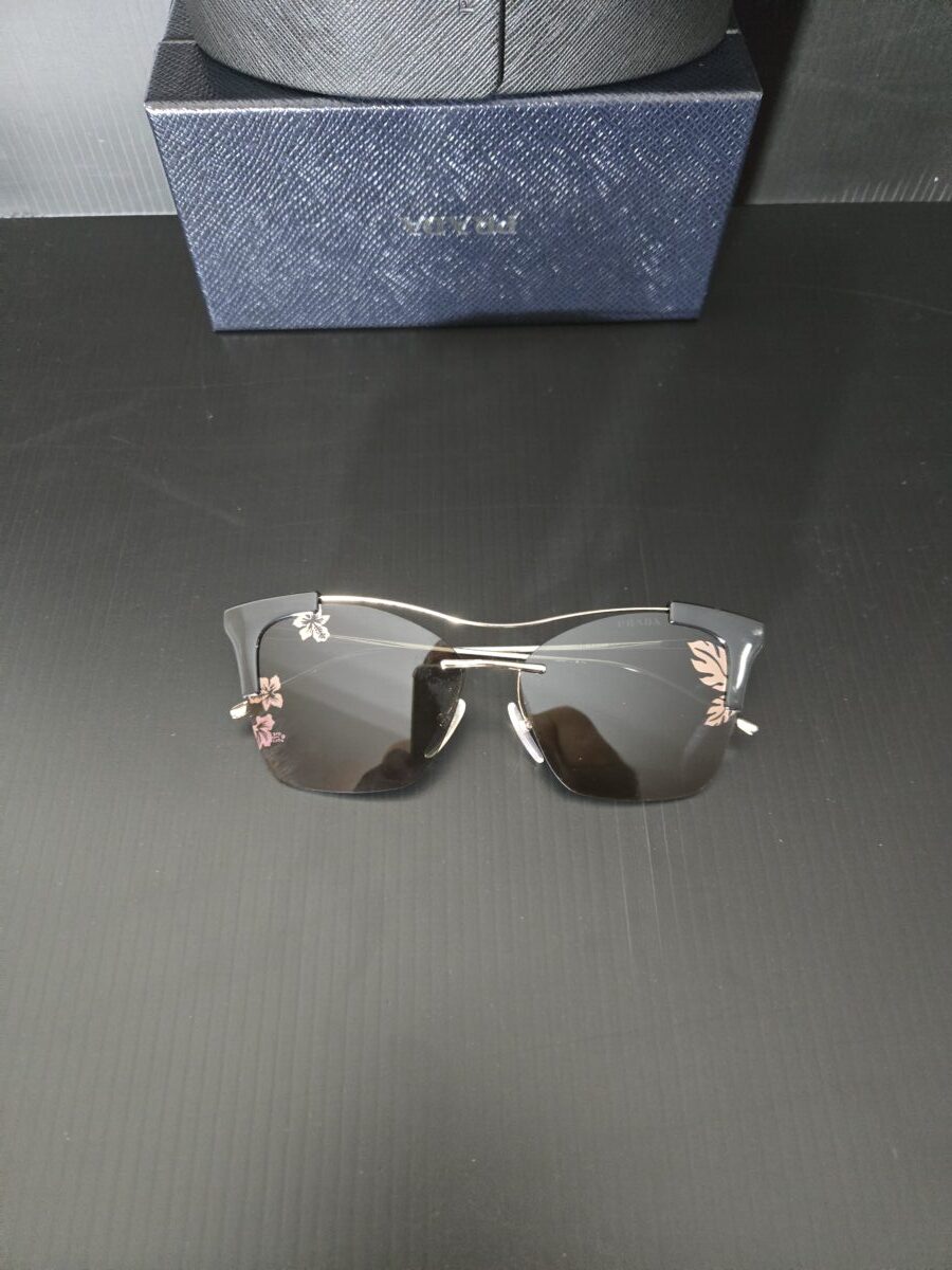 Prada sunglasses 21us woman cat eye New Prada sunglasses 21us woman cat eye New - Image 2