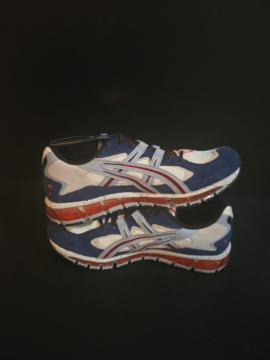 Asics Gel Kayano 5 360-Woman Size 10 Authentic Asics Gel Kayano 5 360-Woman Size 10 Authentic - Image 3