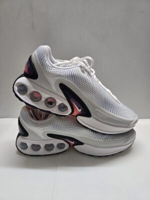 Air Max DN size 11 men’s running shoes New