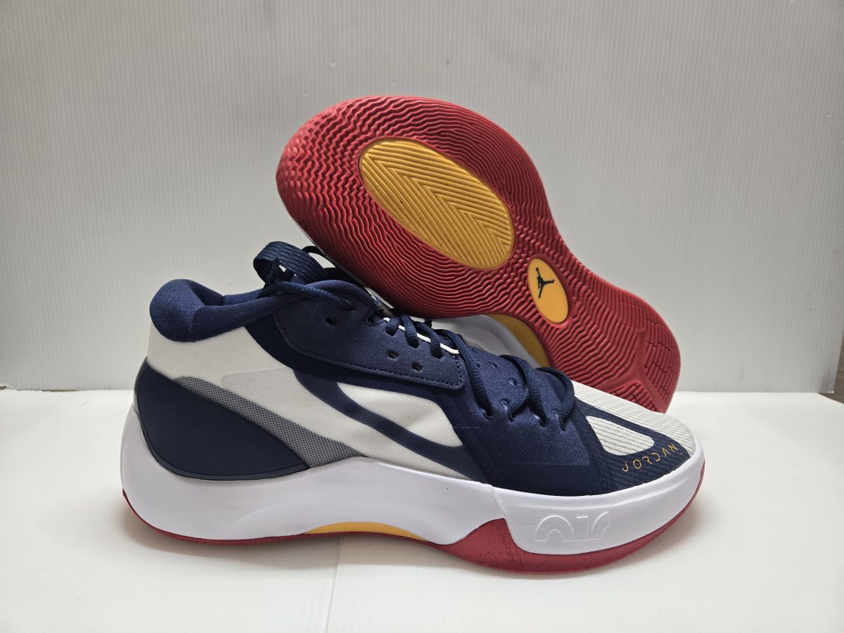 Jordan Zoom Separate Size 13 Men's Basketball Shoes New 2 Jordan Zoom Separate Size 13 Men's Basketball Shoes New