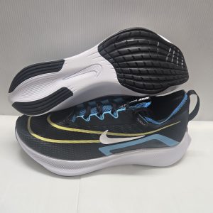 Nike Zoom Fly 4 Size 11 Men’s Running Shoes New