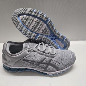 Women's Gel Quantum 180 3 Size 9.5 Running Shoes New