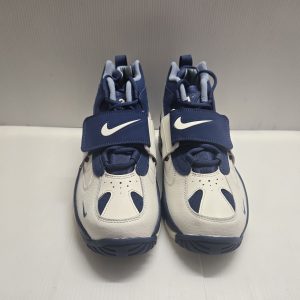 Nike Diamond Turf ll GS Size 6.5 Unisex New